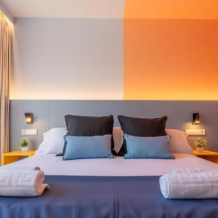 Attic Frontbeach Sea Views