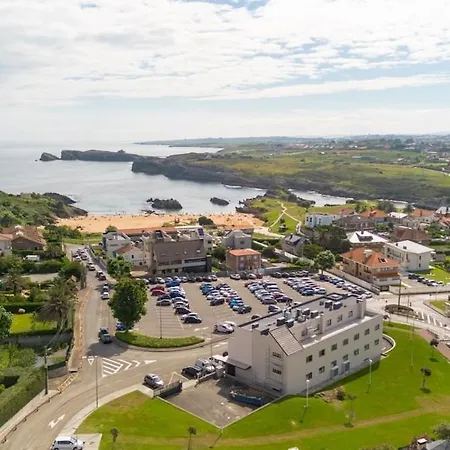 Attic Frontbeach Sea Views Appartement